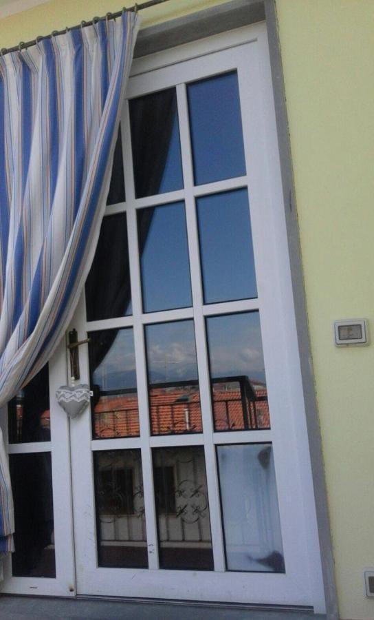 Splendida E Incantevole Casa A Due Passi Dal Mare Viareggio Exterior foto