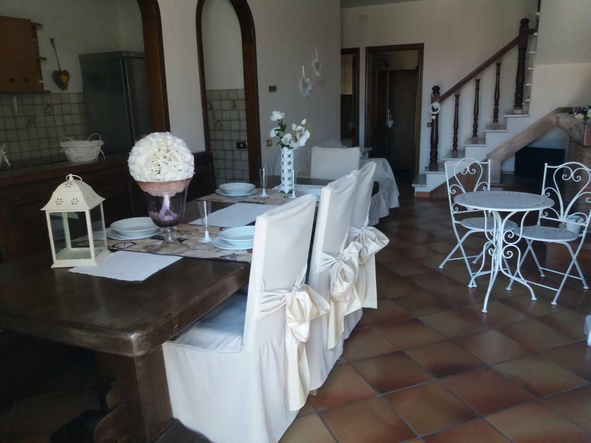 Splendida E Incantevole Casa A Due Passi Dal Mare Viareggio Exterior foto